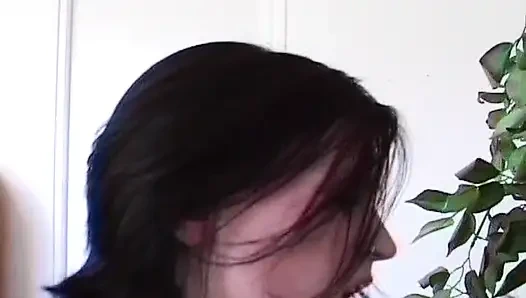 Fransız üniversiteli genç kız dersten sonra sikiliyor