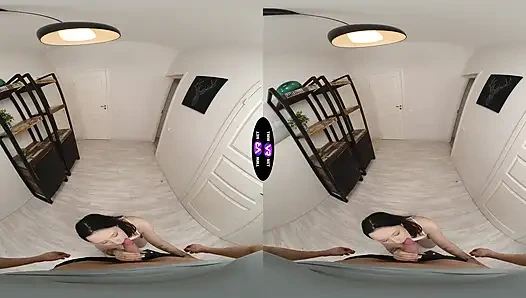 Rihanna Black Drops Her Towel For The Neighbor's Morning Surprise - TeenMegaWorld