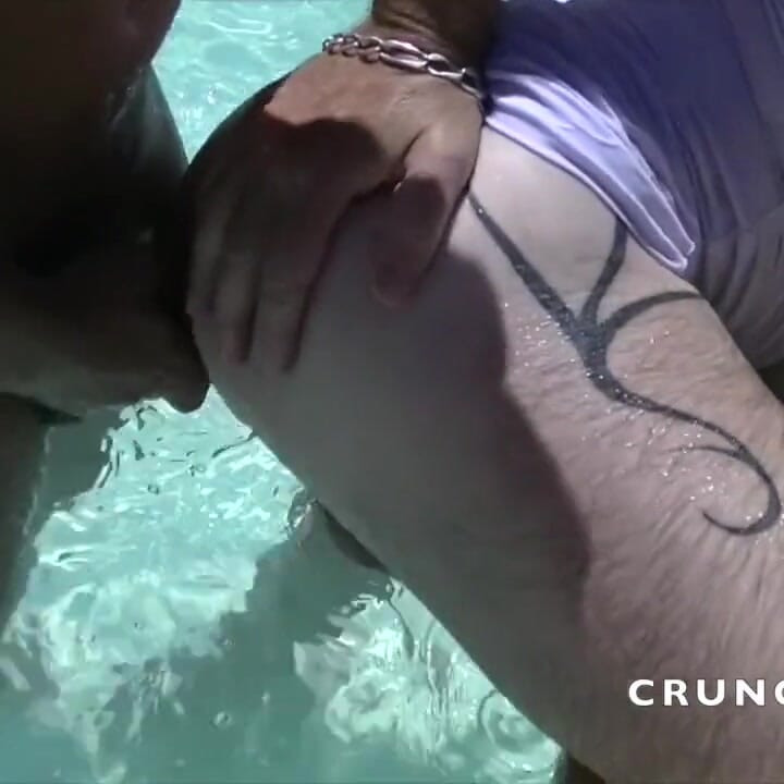 Jess fucked bareback by the big cock fo flo