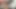 O benim aletimi emiyor ama onu kediye koymaya karşı koyabilir
