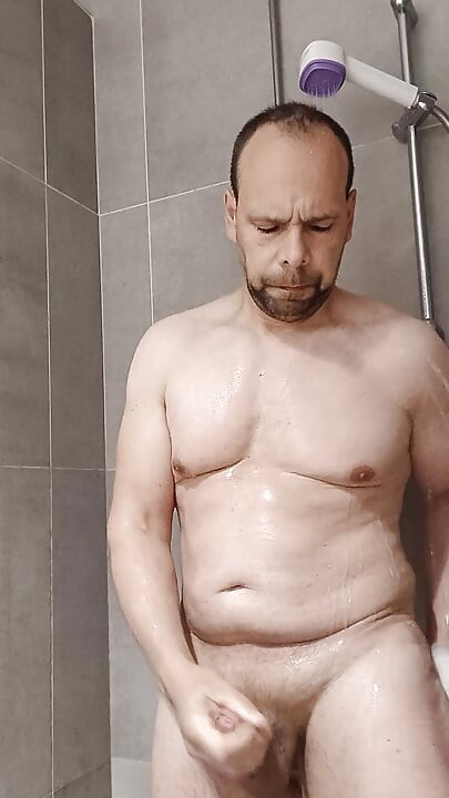 Ejaculation in the shower and I swallow my