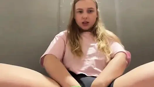 Squirting in der Öffentlichkeit so hart