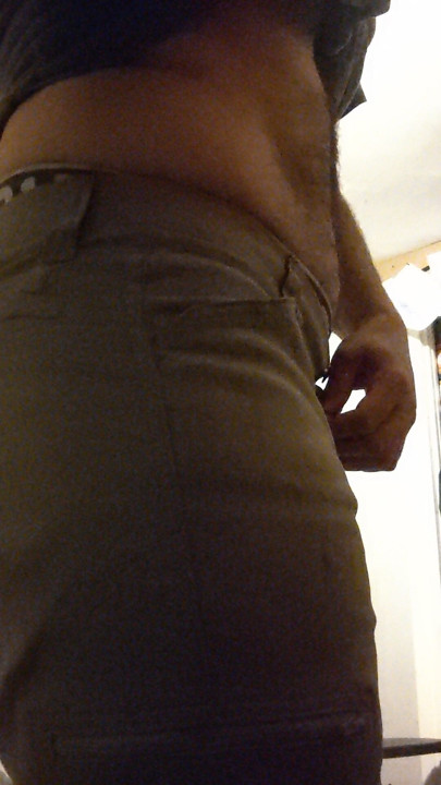 Şişman götlü kadın kılıklı