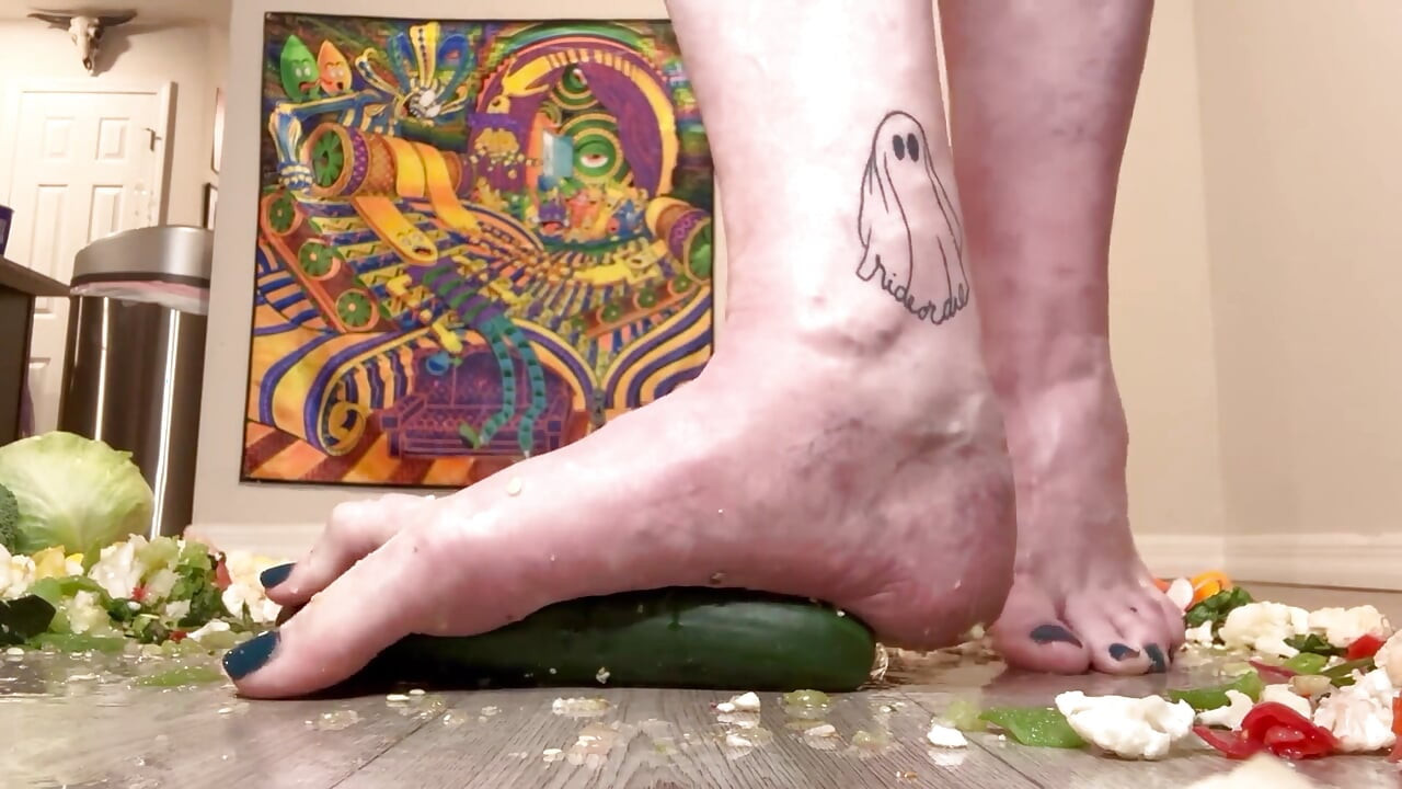 Tamanho 16 Paixão por pés com vegetais