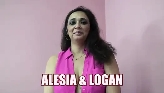 Alesia Pleasure lutscht einen schwanz