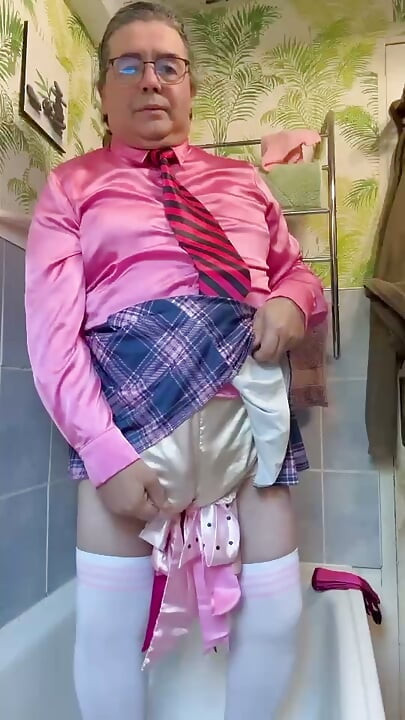 In a schoolgirl outfit to take a piss shower with bottles
