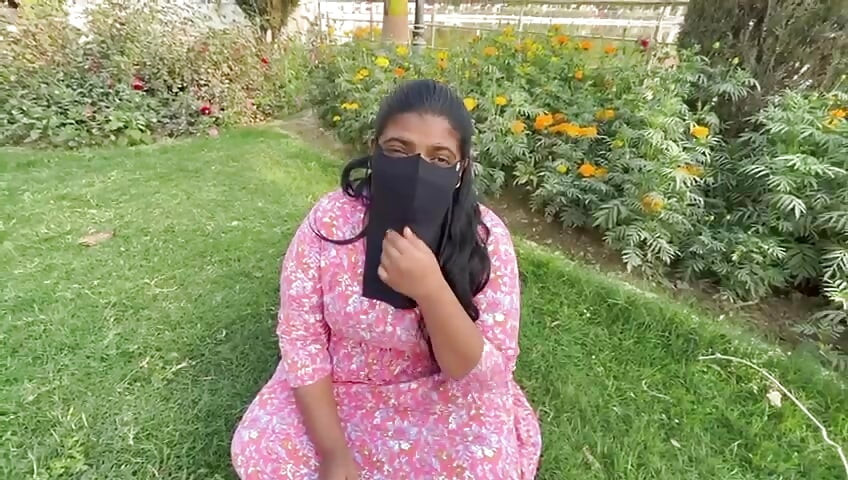 Ek ladke ne ek ladki ko bahla kar choda