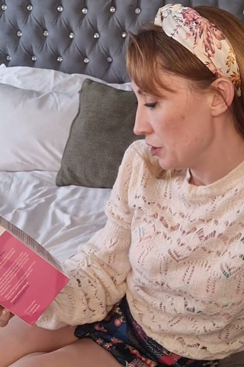 Mature Cougar MILF Titty and Pussy Pump Fun