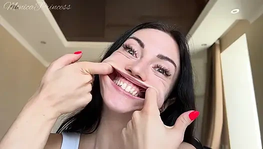 Mouth Stretching & Big Eyes