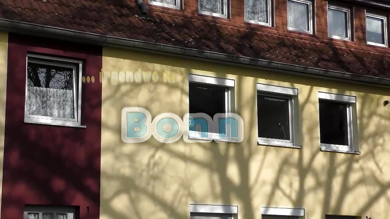 Real german couple fucking at home!!