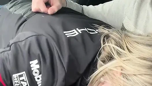 Ich Bin Schlecht, Wenn Ich Meinen Freund Fahre Und an Lkws Vorbeifahre, Haha