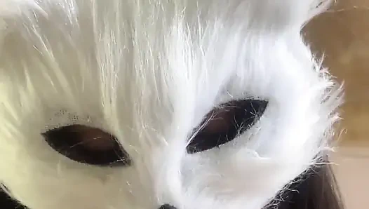 Сегодня я шаловливая кошечка, которая хочет молока