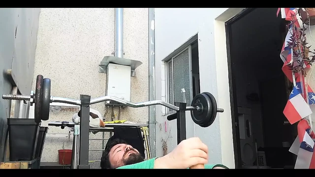 Jerlking off in My Gym