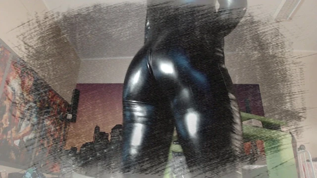 WilmaCD Teasing In Latex