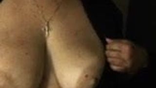 Hot milf fingers her wer cunt