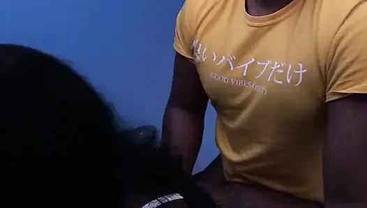 Sabah erken saatlerde büyük götlü seks