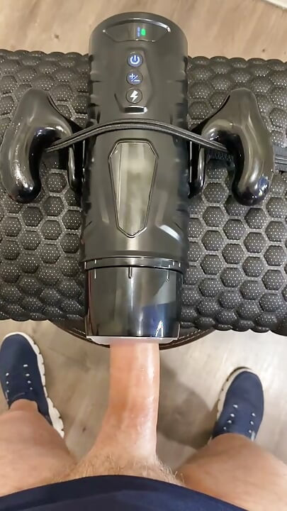 Big Stroker Toy Makes Me Cum Four Times! POV Demo