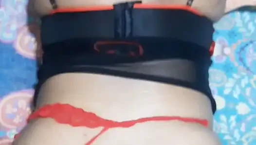 УНИЧТОЖАЯ ЕЕ ДЫРКИ