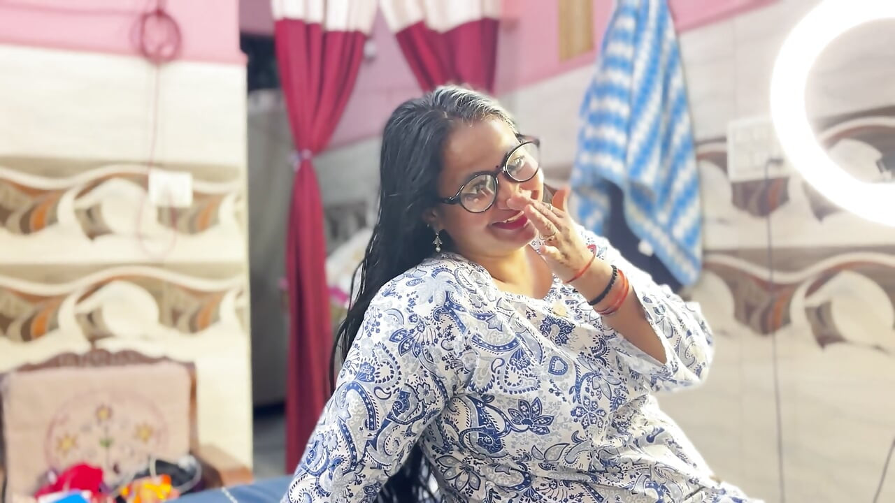 Desi Indian Stepsister Squirt Orgasm Sex Hindi Video