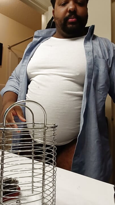 Thick Daddy Masturbates While Getting Ready for Work