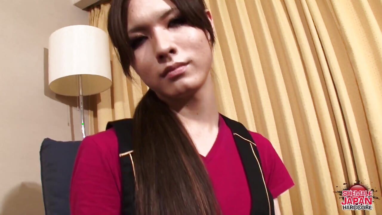 Japanese TS beauty enjoys hard fucking!