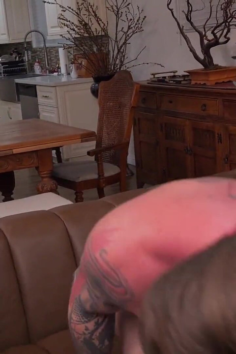 Badmomtiti Gets Rough Anal & Atp Until Her Hole Gapes - Steve Rickz