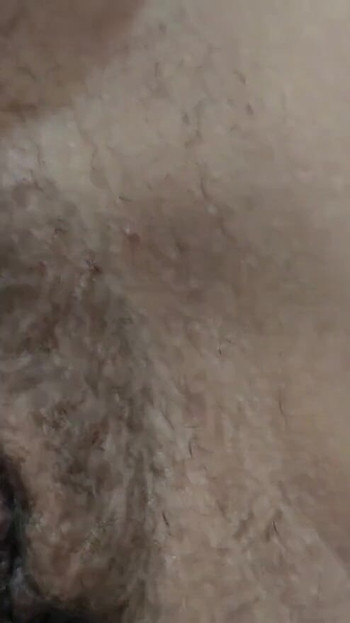 Memorabile momento dal "FIGLIASTRO PERVERTITO CHE SCHIZZA SULLA FIGA DELLA MATRIGNA"