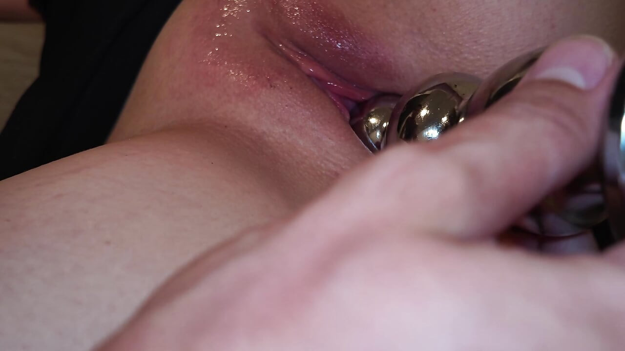pussy slapping, fingering, ass slapping. Teen girl amateur