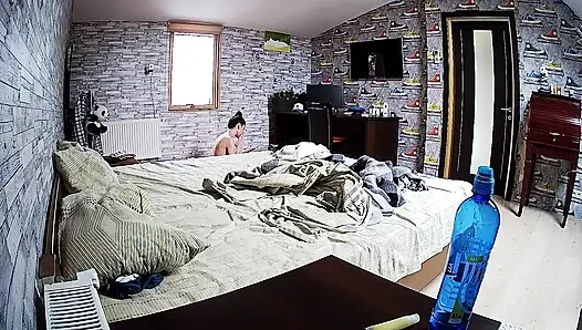 Stella Solo Full Naked Workout – Real Homemade Amateur