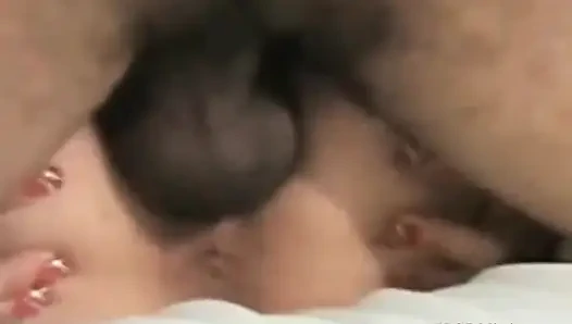 BBC Addiction - 100% Amateur und selbstgedrehte porno-videos. MILFs süchtig nach BBC und interracial knallen.