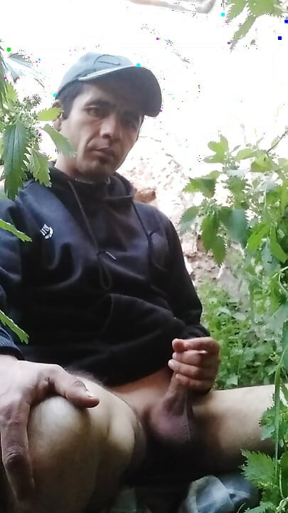 Meu pau hirny gozando