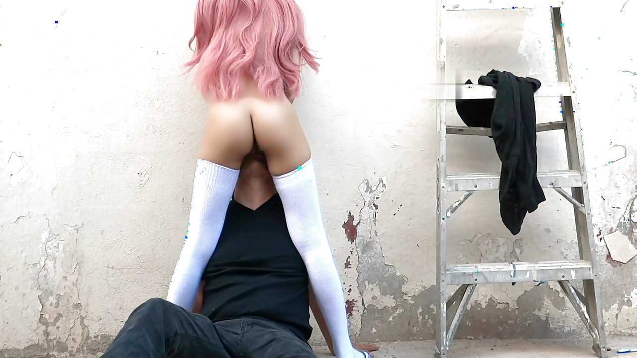 Squirting on My Boyfriend's Face in a Public Alley