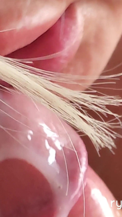 My Wife Gives an Extreme Blowjob First Thing in the Morning, Without Brushing Her Teeth.