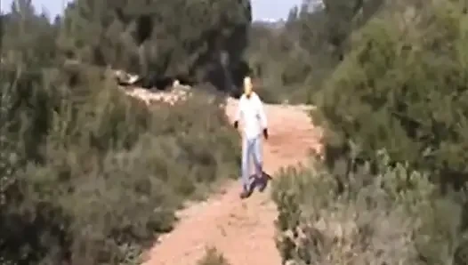 Natürist Güneşlenme