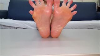 Adrianna moves her sexy (size 38) feet