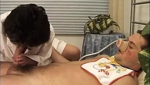 Anal ayah besar di rumah sakit