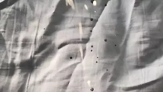 Sıçrayan boşalmak her yerde