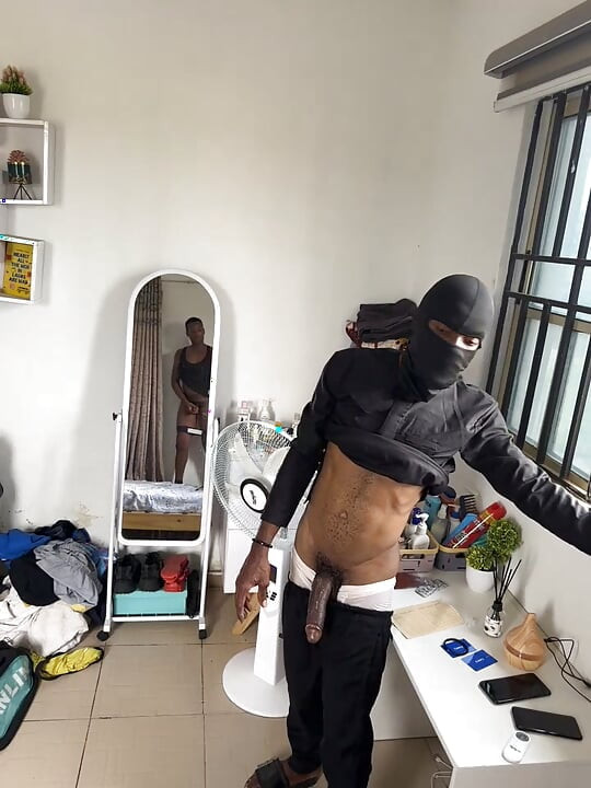 मुझे अपने स्कूल के बेटे से मिलकर बहुत खुशी हुई।