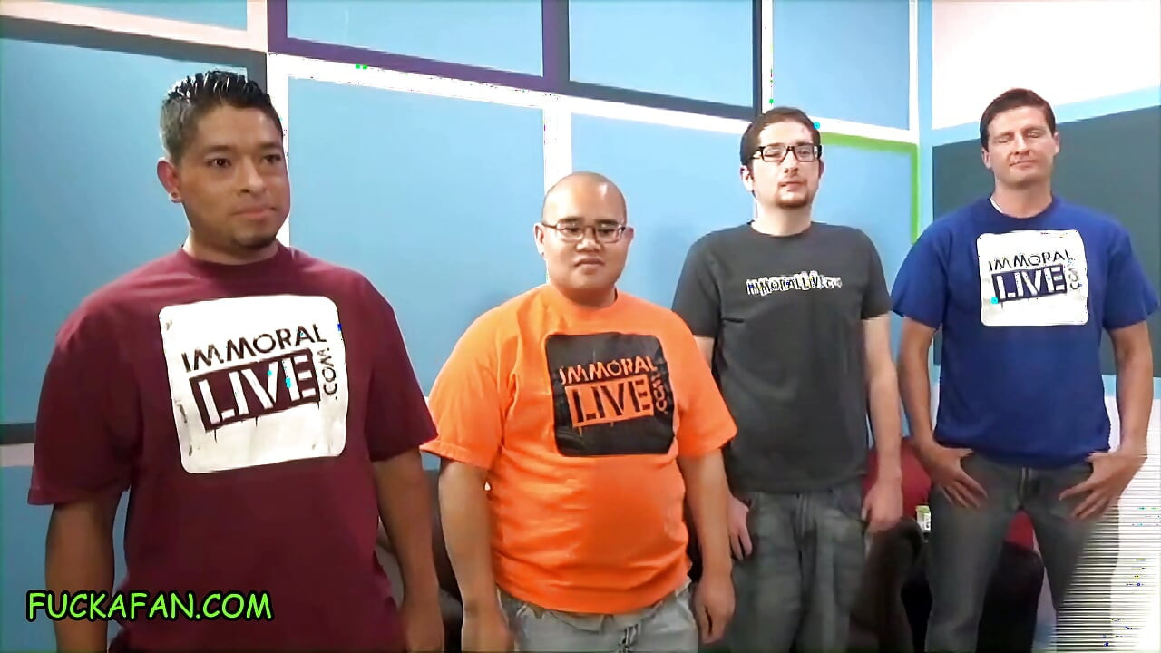 Fuck a fan – archer wins sex w four pawg pornstars on Stepmother’s day!