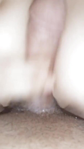 Schlüsselmoment von "Dicke titten, stiefmutter-blowjob Porno-Videos mit dicken möpsen, blonde stiefmutter geben blowjob für ein sperma im mund"