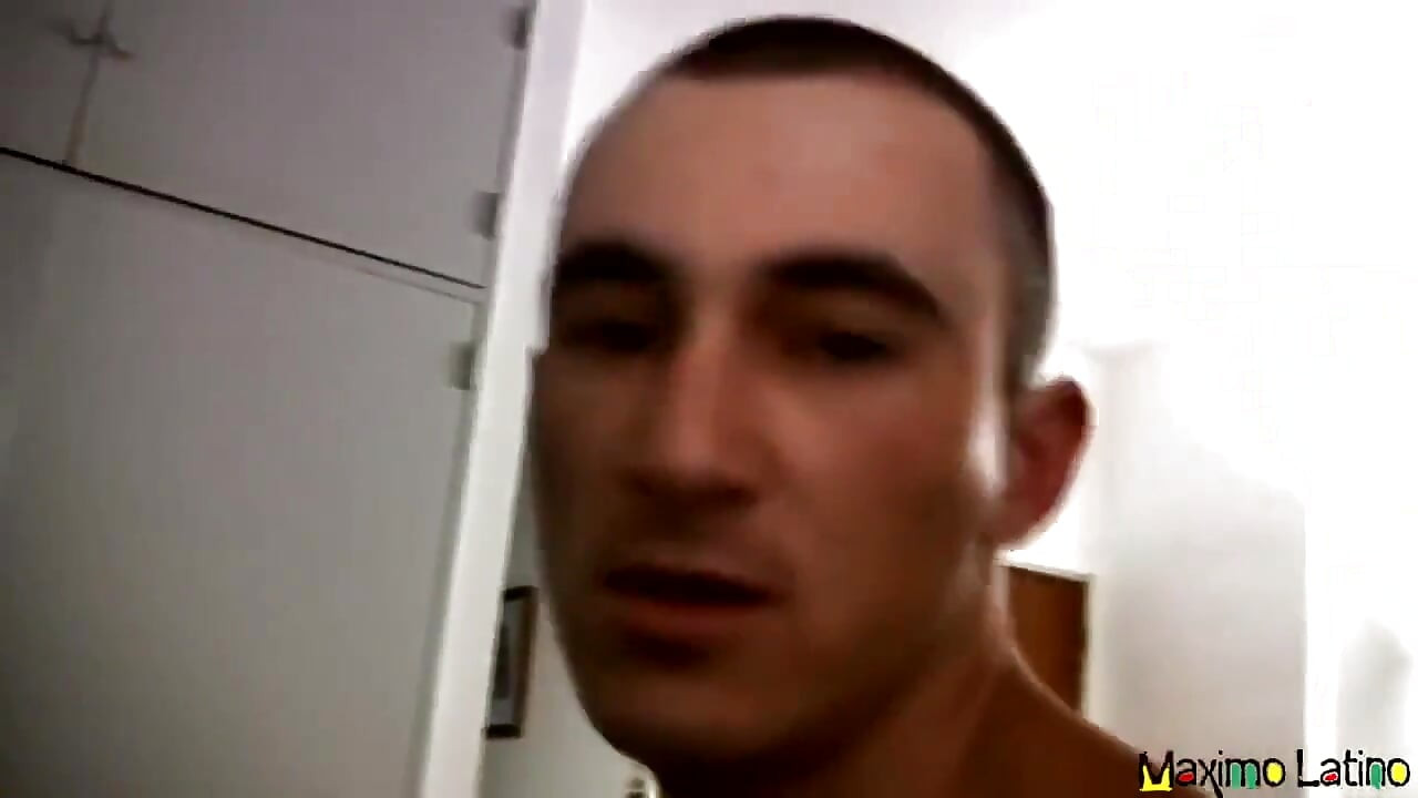 זרגים הומואים לטינים לא חתוכים, קווי שיזוף, תחת אקנה, סקס אנאלי הומוסקסואלי!