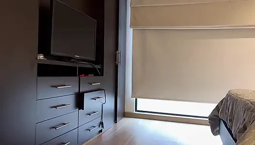 En iyi arkadaşımın odasında ve duşta tenets seks!!
