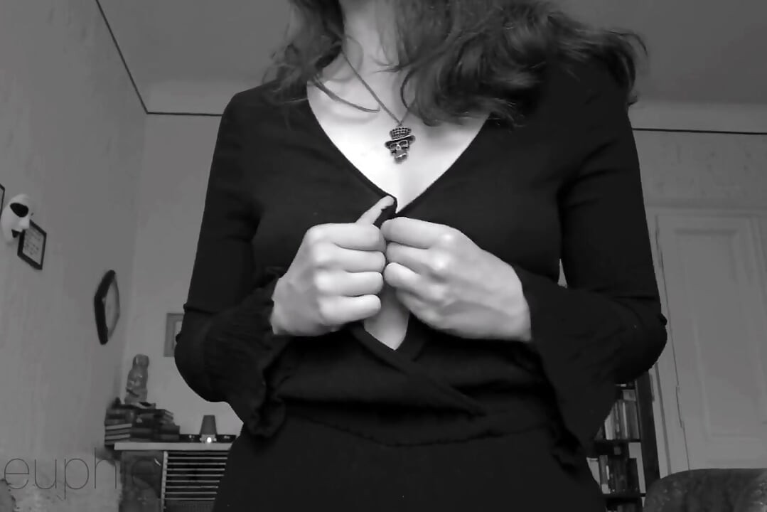 În curând vei fi a mea!