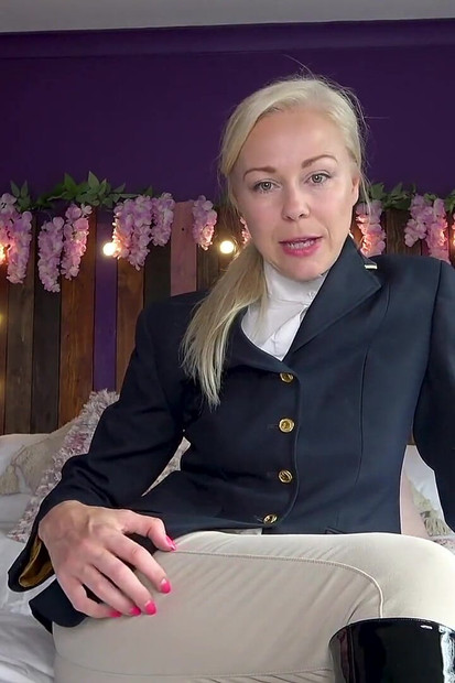 Sniff My Breeches - a Noble Deal with Step-sis