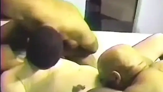 Cuckold milf - istri yang selingkuh