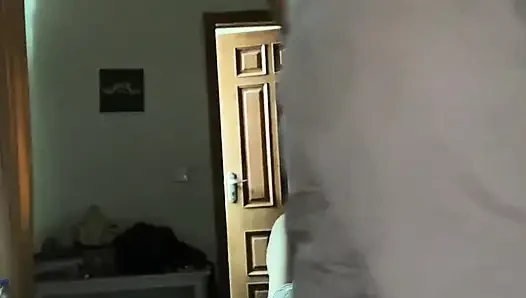 Чуть не застукали, но мы не остановились
