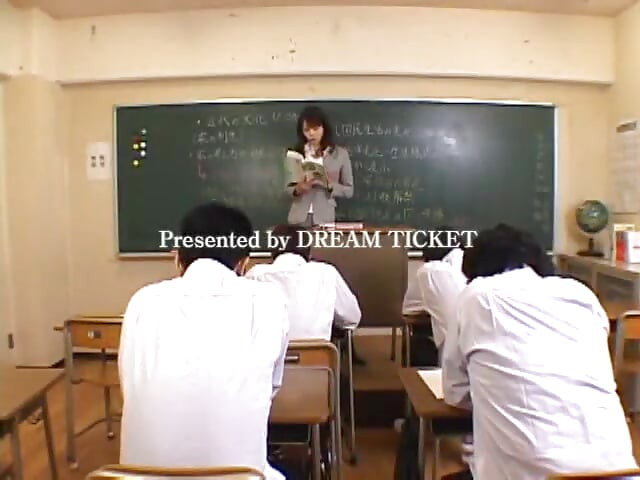 Maki hojo - elegante schönheit mit einem sanften Blick und einer geheimen seite teil 1