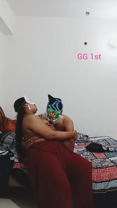 Curvy Big boobs bhabi seduce debor when he is along -girlgroup | Clip 1