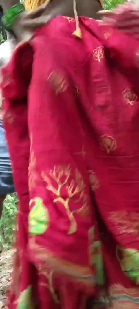 The boy cleverly fooled the mummies and had an amazing pusssy sex in the jungle