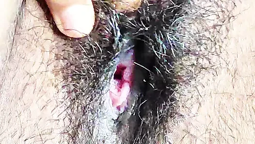 Indian girl ko ghar me jake choda jab o ghar pe akeli thi